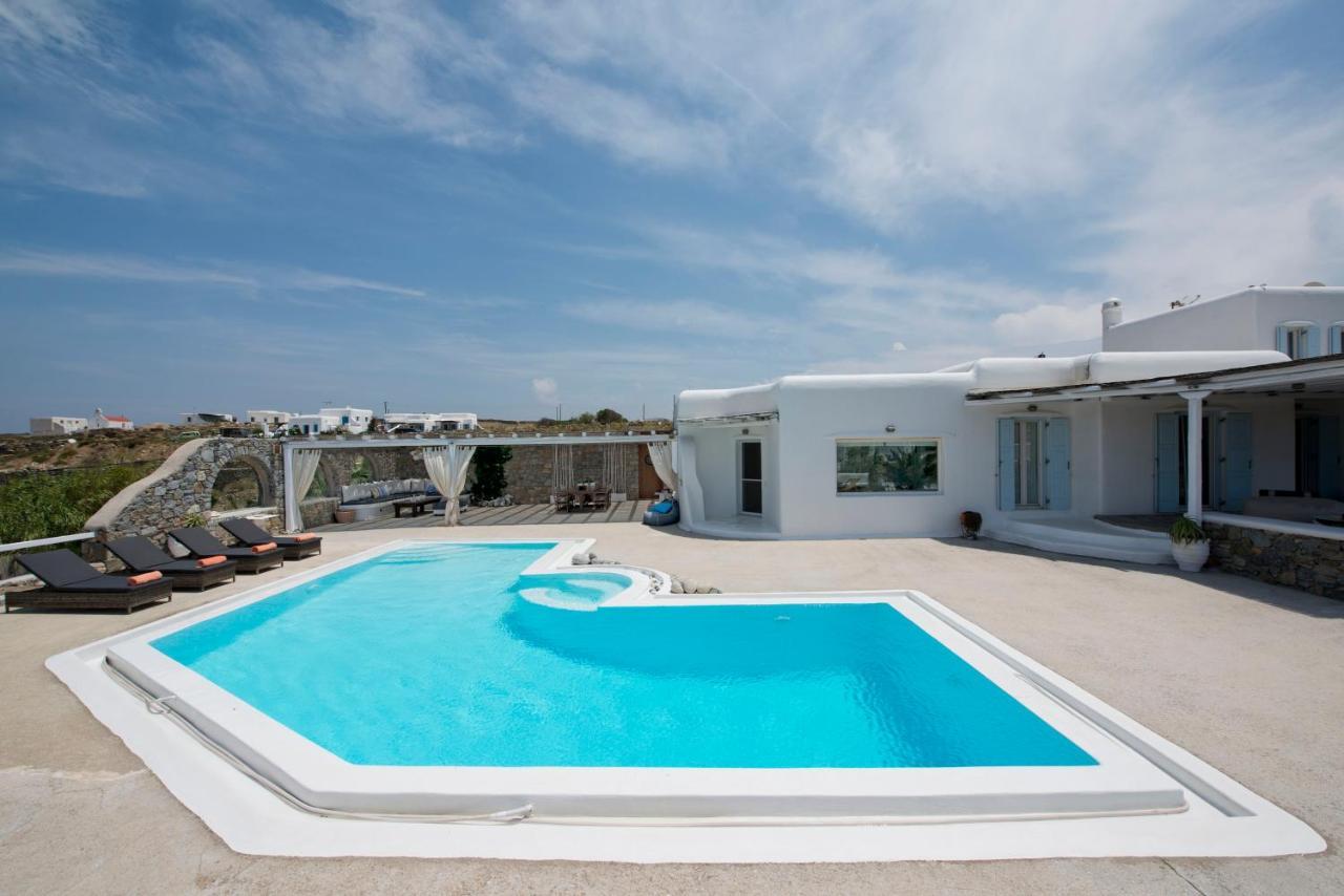 Tatiana Villa & Apartments Klouvas Экстерьер фото